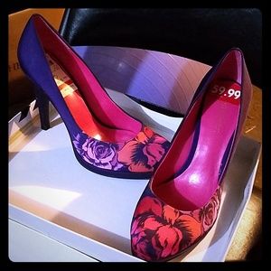 Sexy Floral Nine West high heel